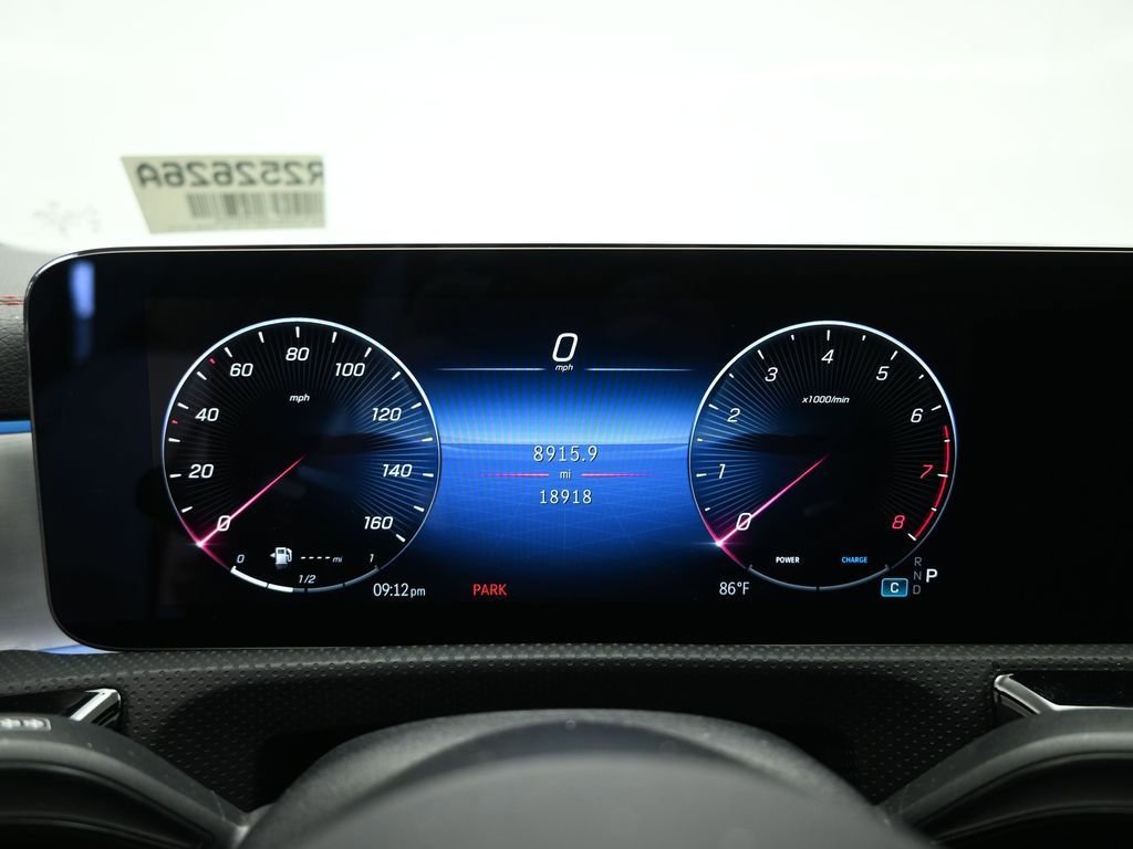 Used 2024 Mercedes-Benz CLA 250 image 39