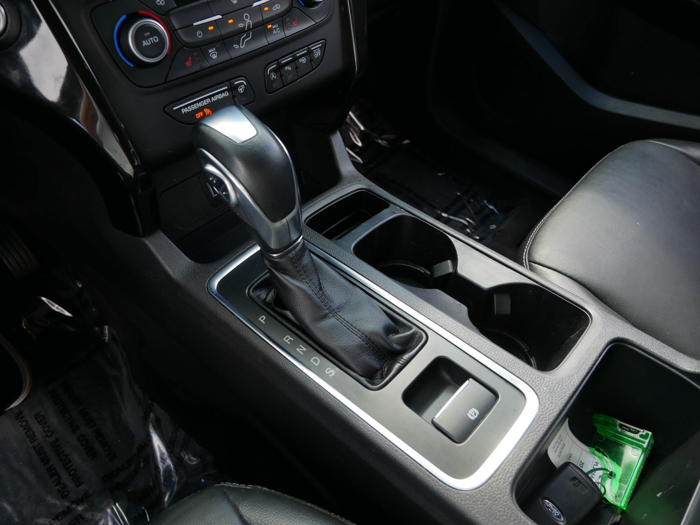 Certified 2019 Ford Escape Titanium AWD/4WD image 24