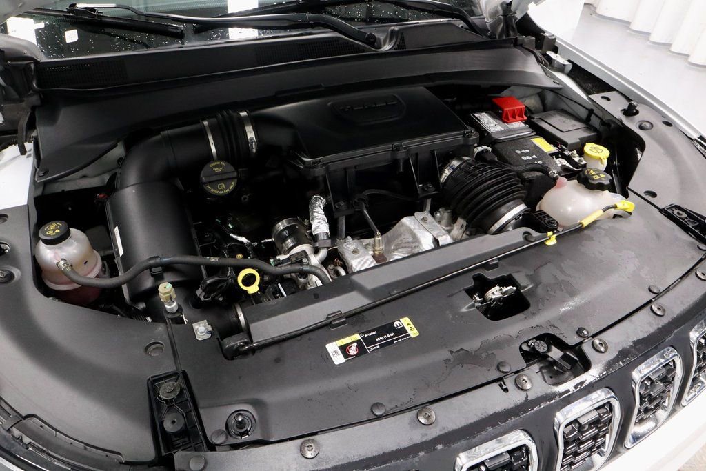 Used 2025 Jeep Compass Latitude image 15