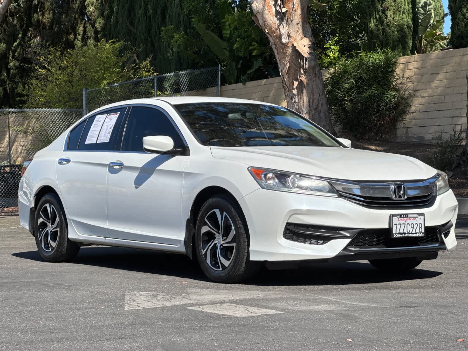 Used 2017 Honda Accord LX image 9