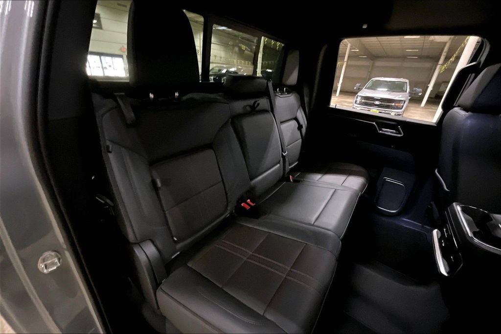 Used 2024 Chevrolet Silverado 2500 High Country w/ Z71 Off-Road Package AWD/4WD image 26