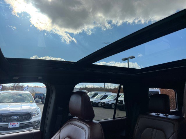 Certified 2024 Ford Expedition Limited image 13