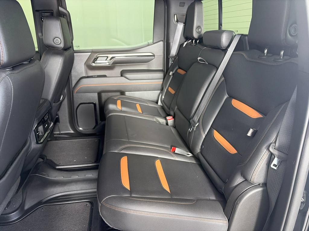 Used 2023 GMC Sierra 1500 AT4 w/ AT4 Premium Package AWD/4WD image 13
