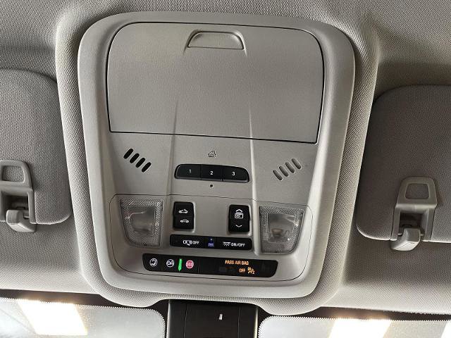 Used 2021 Chevrolet Equinox LT image 30