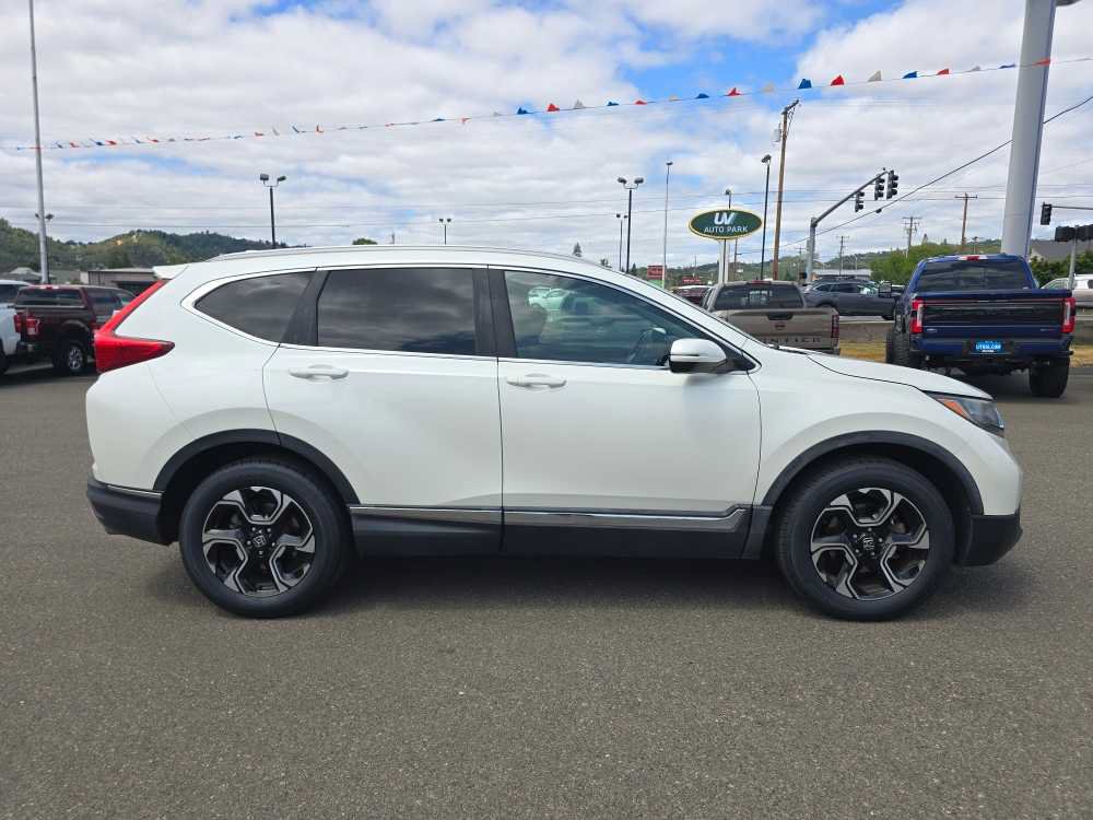 Used 2018 Honda CR-V Touring image 6