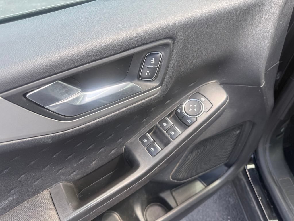 Certified 2020 Ford Escape SE FWD image 19