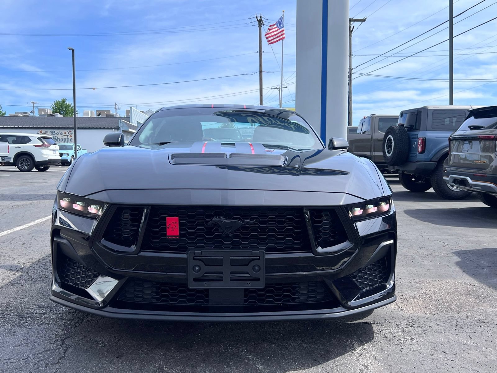 Certified 2025 Ford Mustang GT Premium RWD image 2