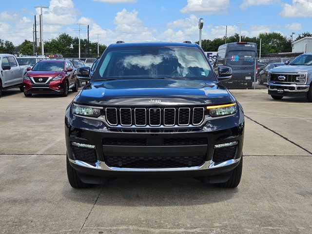 Used 2023 Jeep Grand Cherokee L Limited w/ Luxury Tech Group II AWD/4WD image 8