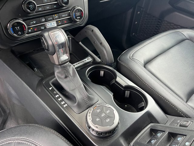 Certified 2025 Ford Bronco Badlands AWD/4WD image 19