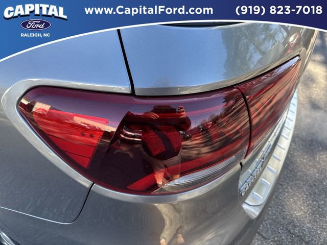 Used 2019 Kia Sorento SX w/ SX Touring Package image 16