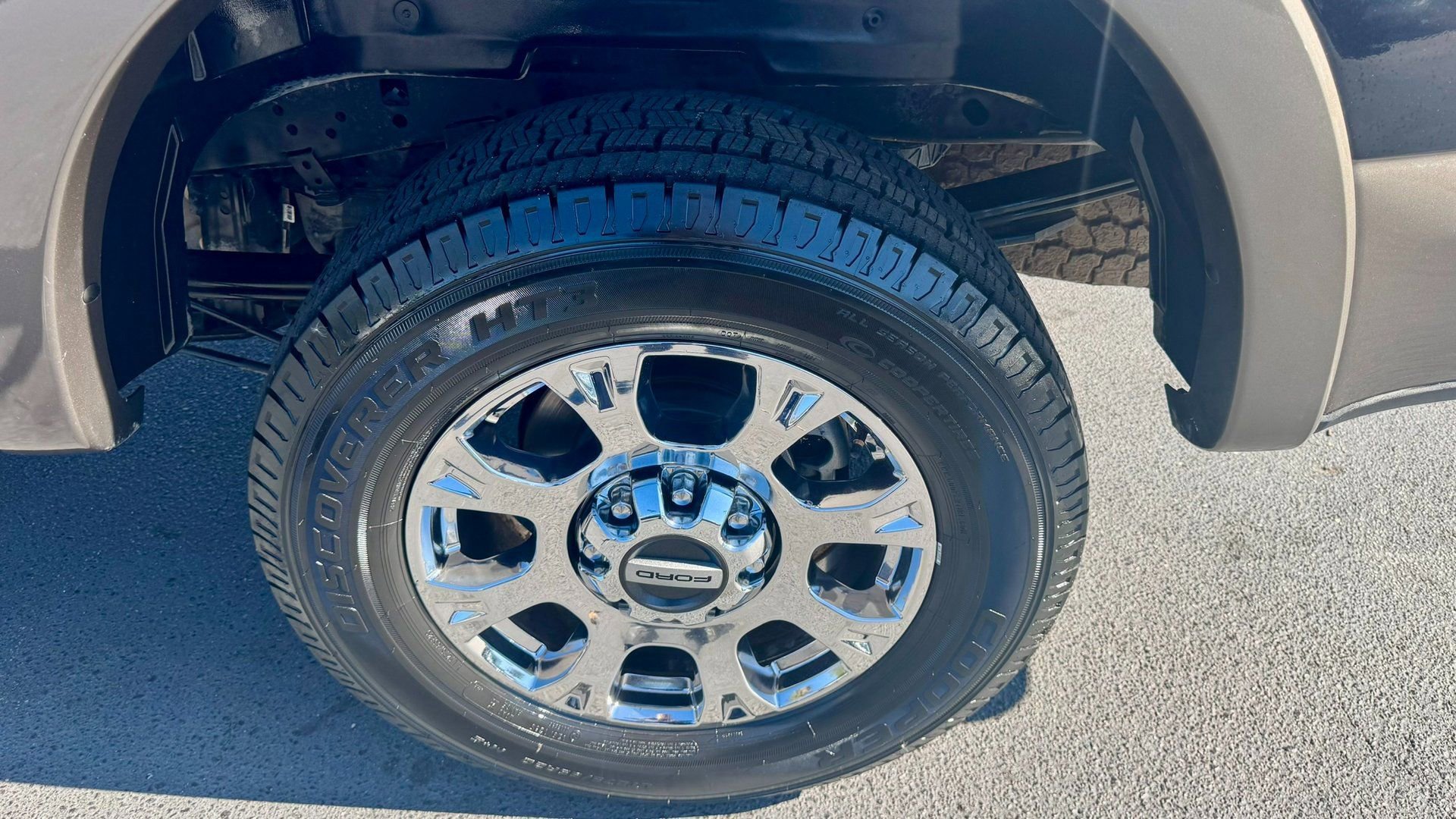 Certified 2021 Ford F250 Lariat w/ Lariat Ultimate Package image 19