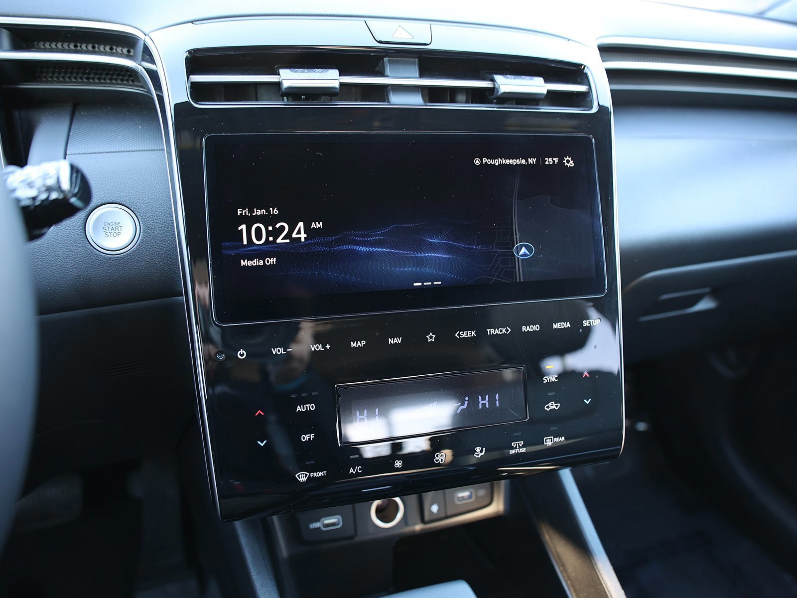 Used 2024 Hyundai Santa Cruz XRT image 25