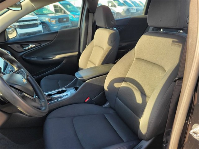 Used 2025 Chevrolet Malibu LT image 19