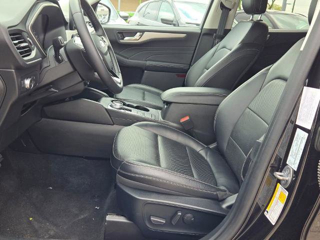 Certified 2022 Ford Escape SEL w/ Equipment Group 302A image 20