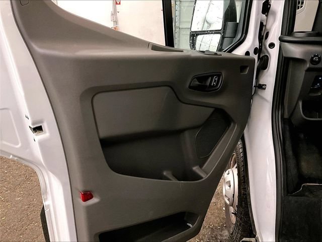 Certified 2024 Ford Transit 250 Low Roof AWD w/ Exterior Upgrade Package image 22