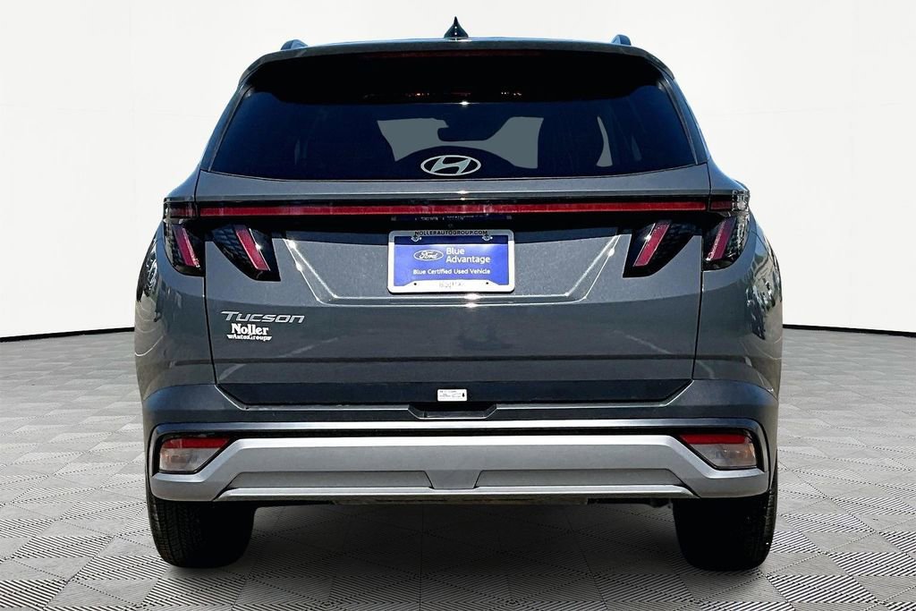 Used 2025 Hyundai Tucson SEL FWD image 3