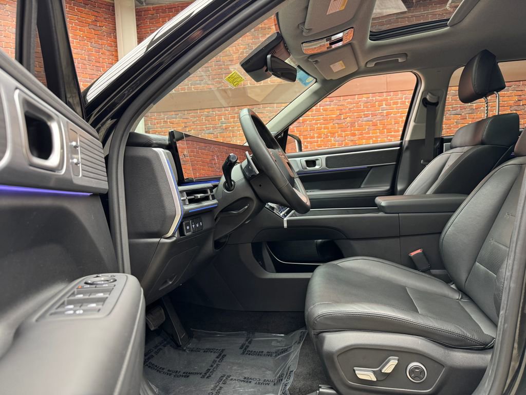 Used 2024 Hyundai Santa Fe Limited image 26