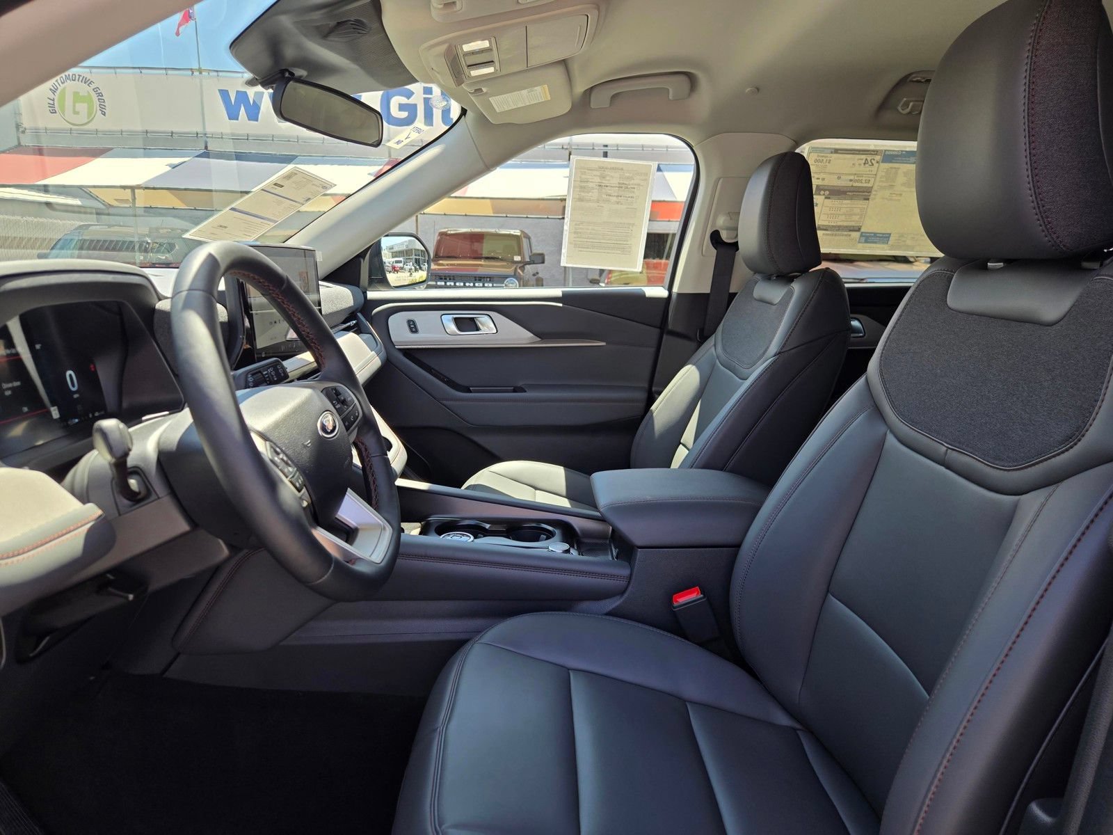 Certified 2025 Ford Explorer Active w/ Active Comfort Package RWD image 30