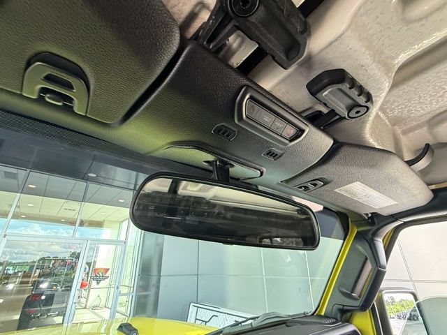 Used 2023 Jeep Gladiator Sport AWD/4WD image 32