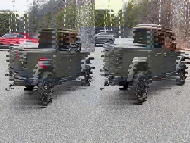 Used 2024 Jeep Gladiator Sport image 5