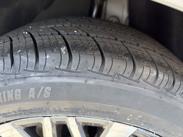 Used 2024 Nissan Altima 2.5 SV image 28