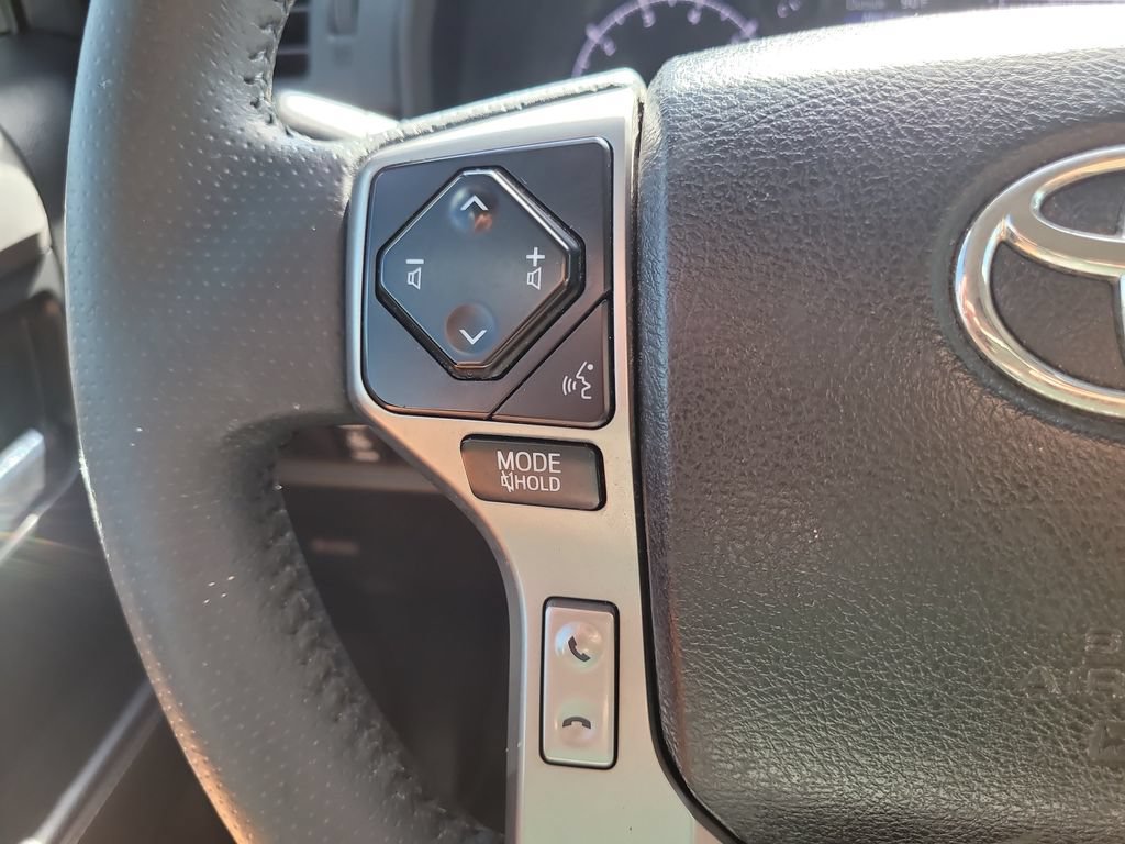 Used 2022 Toyota 4Runner SR5 RWD image 25