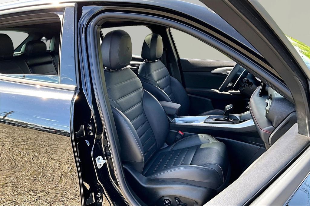 Used 2024 Dodge Hornet R/T Plus AWD/4WD image 7