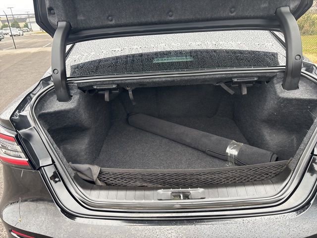 Used 2020 Nissan Maxima Platinum w/ Sport Mat Group image 11