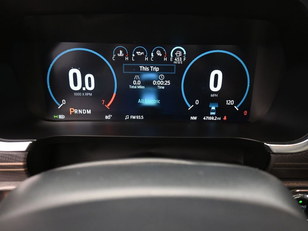 Certified 2022 Ford F150 Platinum w/ Equipment Group 701A High image 6