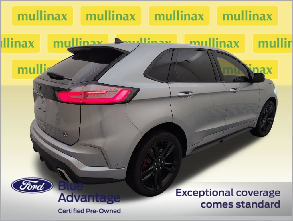 Certified 2022 Ford Edge ST w/ Equipment Group 401A AWD/4WD image 3