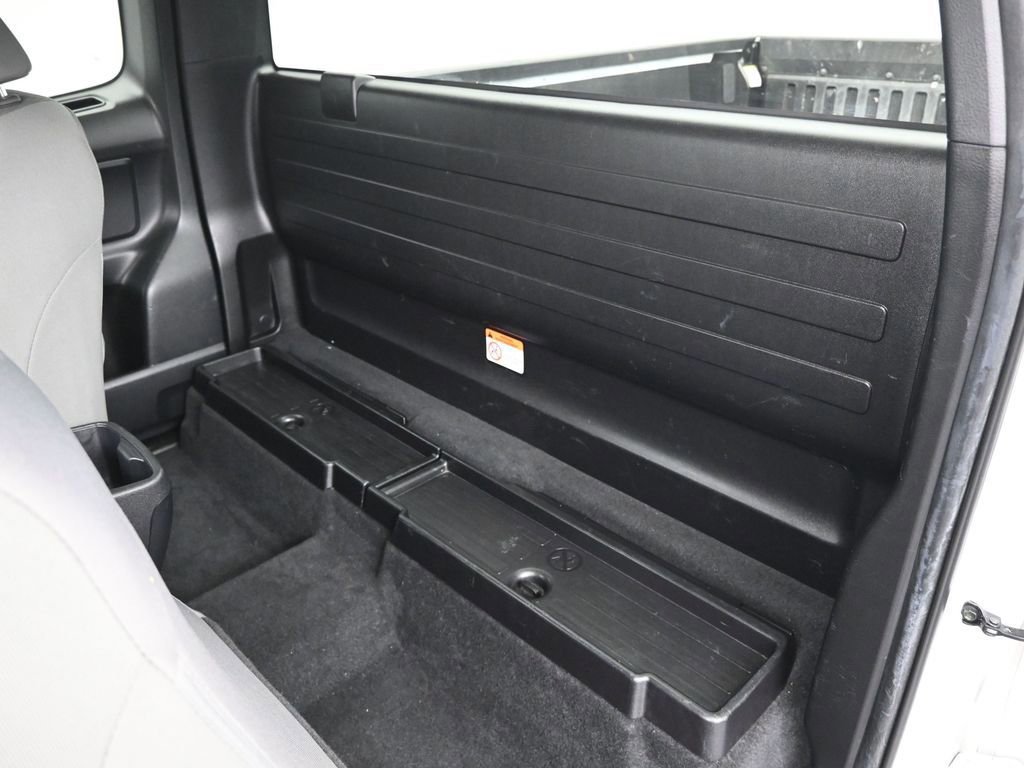 Used 2021 Toyota Tacoma SR image 39