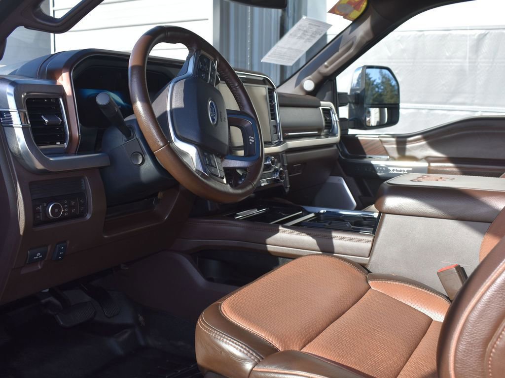 Certified 2025 Ford F250 King Ranch w/ Tremor Off-Road Package image 9