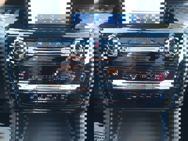 Certified 2021 Ford Explorer Platinum w/ Equipment Group 601A image 21