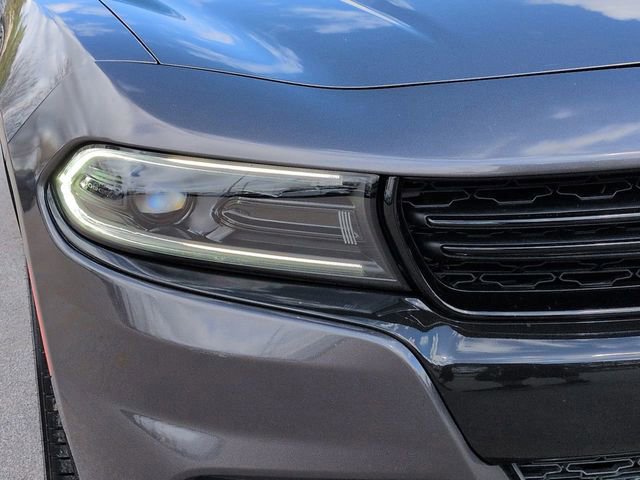 Used 2023 Dodge Charger SXT w/ Blacktop Package image 9