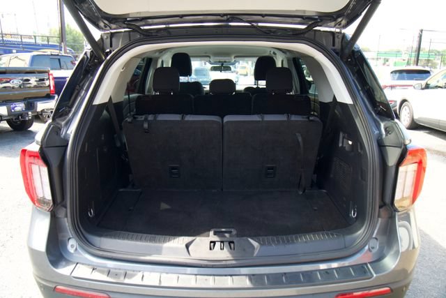 Certified 2025 Ford Explorer Active AWD/4WD image 28