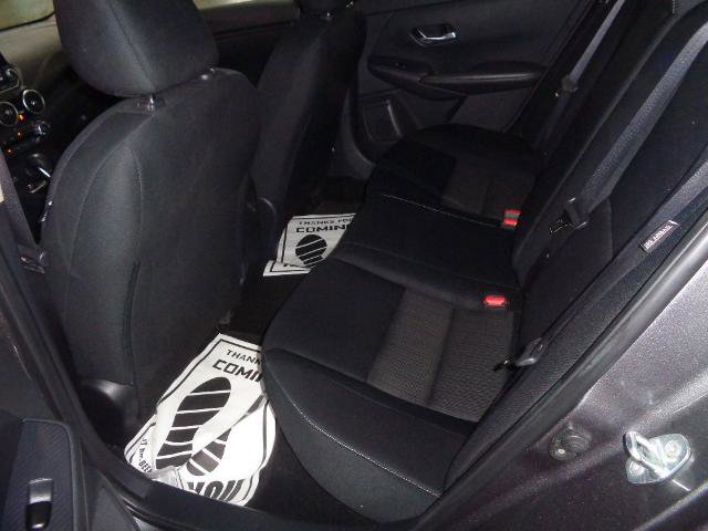 Used 2023 Nissan Sentra SV image 7