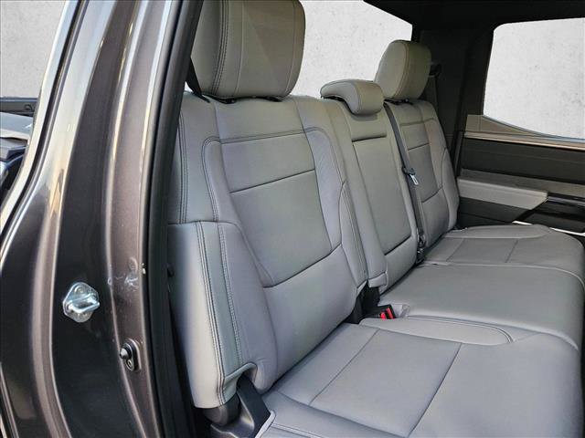 Used 2026 Toyota Tundra Limited AWD/4WD image 16