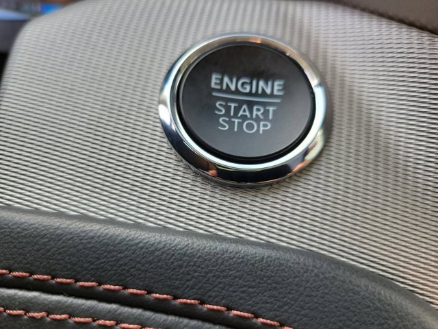 Certified 2025 Ford Explorer Active image 28