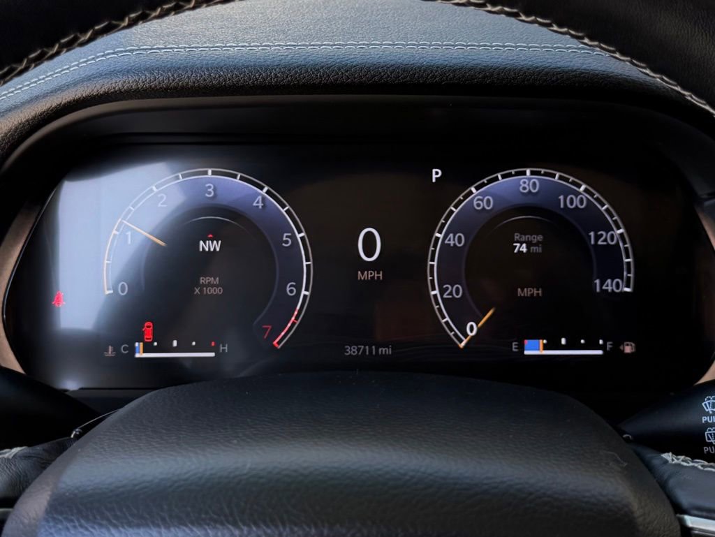 Used 2022 Jeep Grand Cherokee Limited image 20