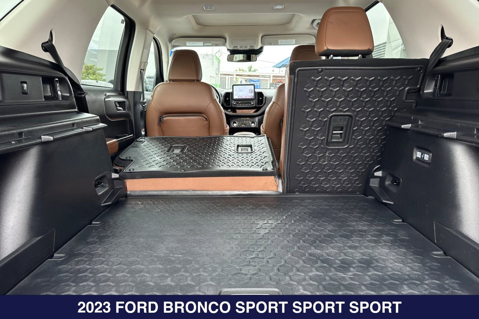 Certified 2023 Ford Bronco Sport Outer Banks w/ Tech Package AWD/4WD image 18