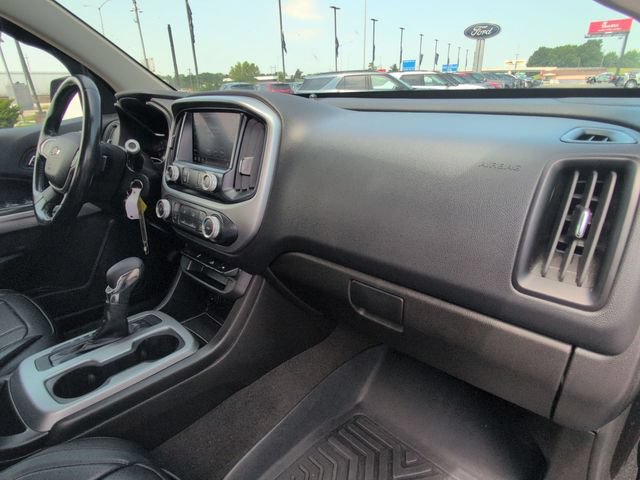 Used 2022 Chevrolet Colorado LT w/ LT Convenience Package AWD/4WD image 19