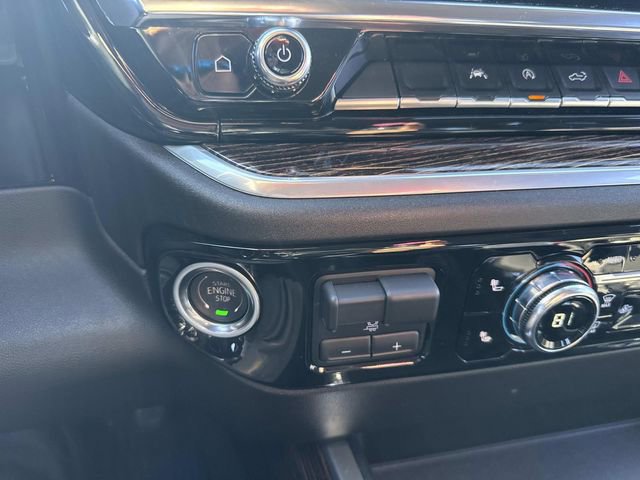 Used 2025 GMC Sierra 1500 Elevation AWD/4WD image 27