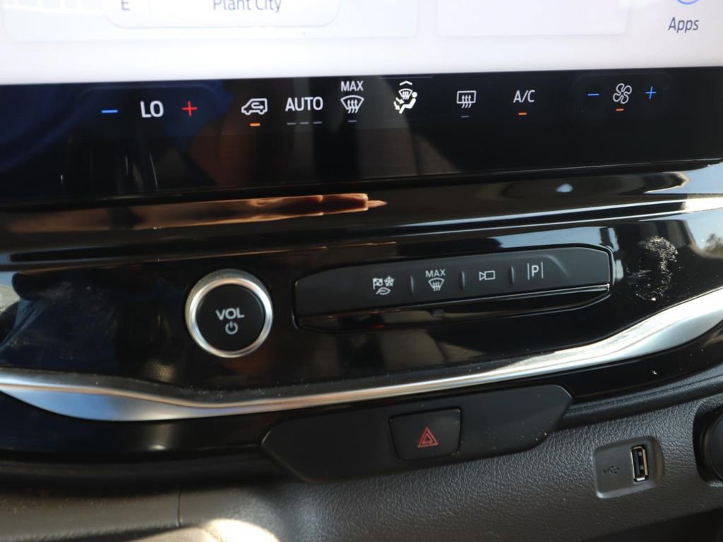 Certified 2023 Ford Transit 350 XLT image 21