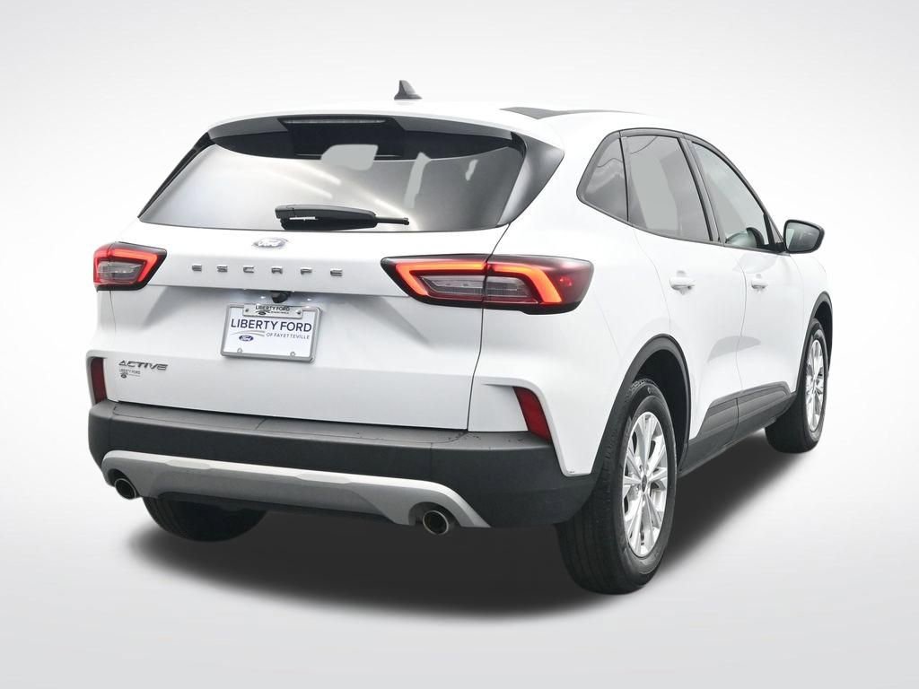 Certified 2025 Ford Escape Active FWD image 7