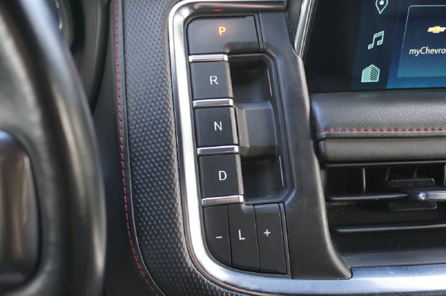 Used 2023 Chevrolet Suburban RST RWD image 27