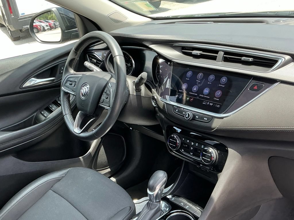 Used 2023 Buick Encore GX Select w/ Sport Touring Package FWD image 20