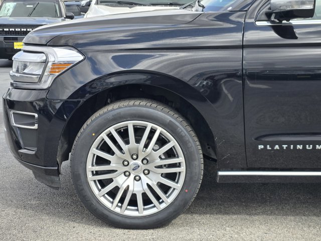 Certified 2022 Ford Expedition Max Platinum image 8