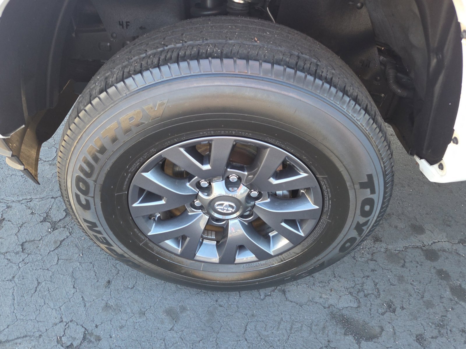 Used 2023 Toyota Tacoma SR5 RWD image 10