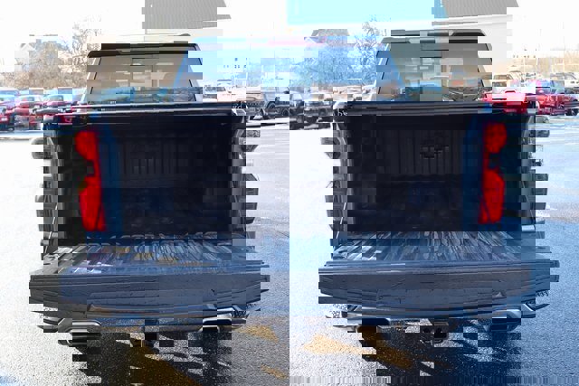 Used 2019 Chevrolet Silverado 1500 LT w/ All-Star Edition image 17