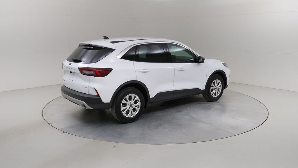 Certified 2023 Ford Escape Active w/ Tech Pack #1 AWD/4WD image 7